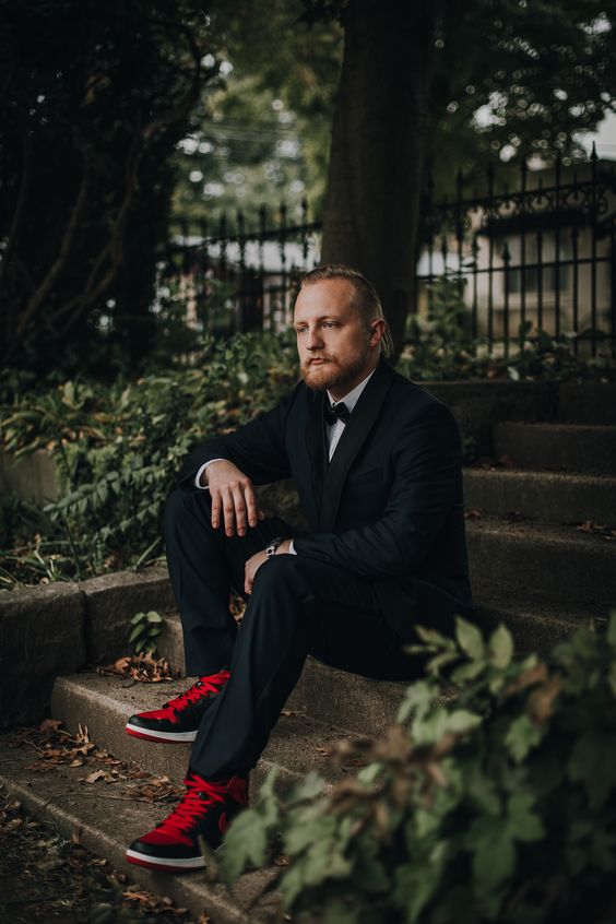 Grooms Style | Fall Wedding Grooms Style | Fall Wedding Ideas | Grooms in sneakers | High Top Sneakers | Red Laces | Brown Pusey House | Elizabethtown Kentucky | Photo by We Choose the Moon Photography